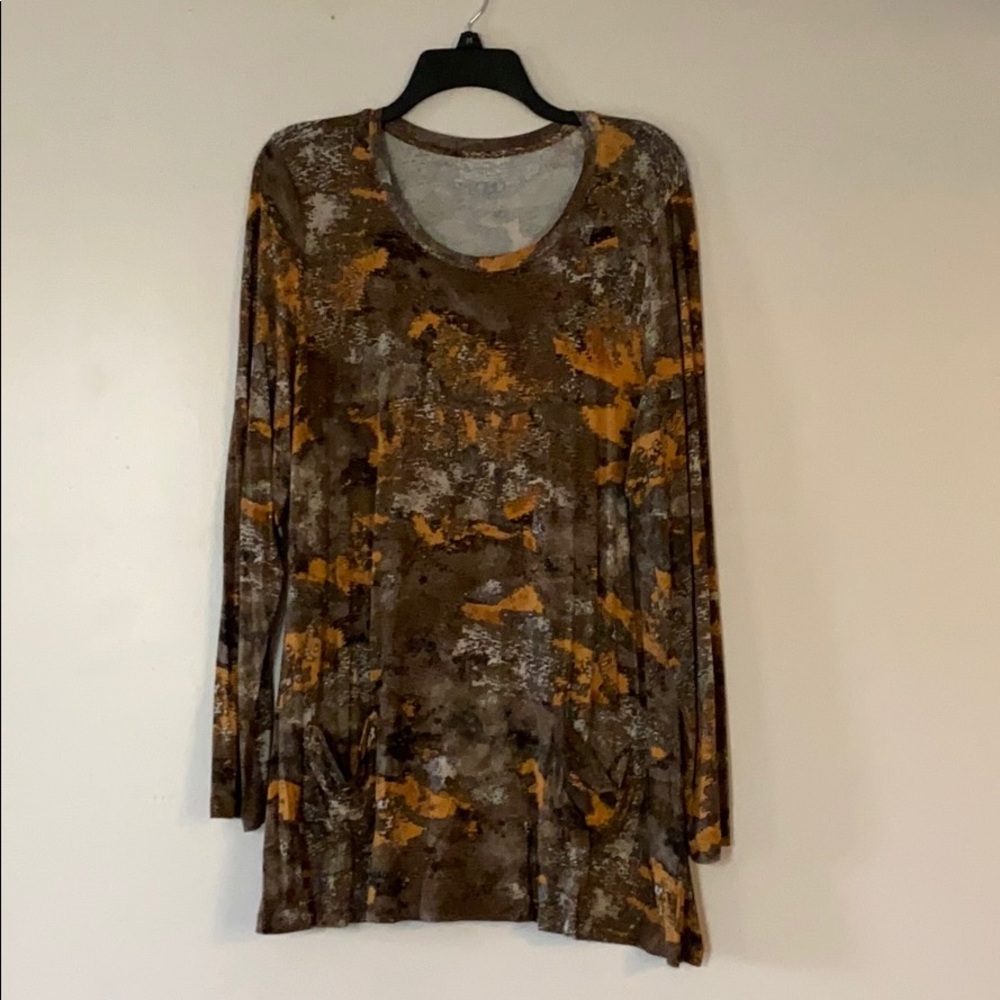 LOGO by Lori Goldstein Brown swing shirt.